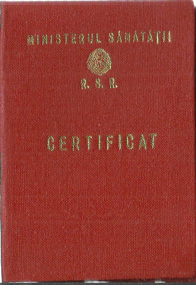 Fotografie: Certificat și insignă „Pentru merite în munca medico-sanitară”, R.S.R.