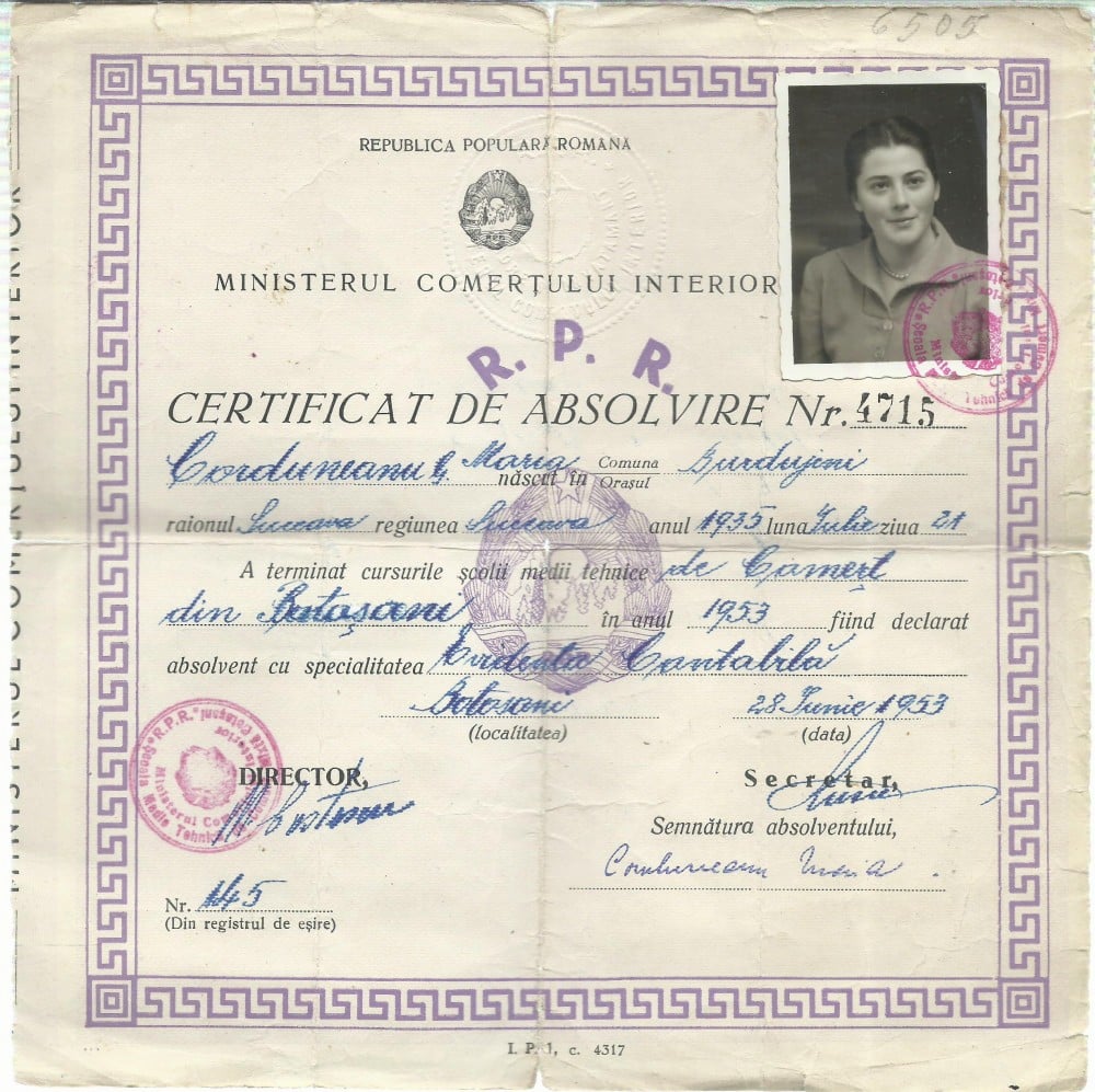 Fotografie: Certificat de absolvire a Școlii de Comerț, evidență contabilă, Botoșani, 1953