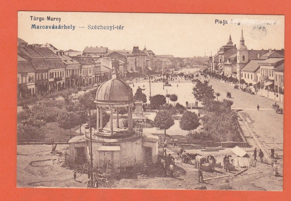 Fotografie: Ilustrată „Târgu Mureș — Piața”, animată, necirculată