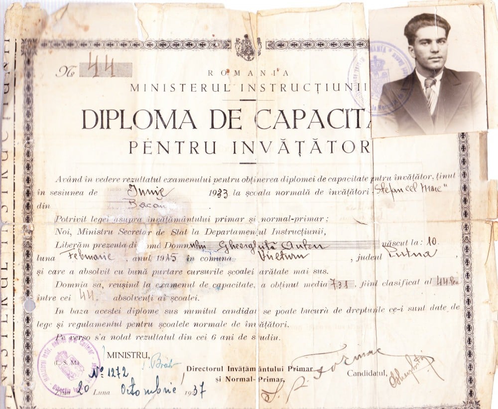 Fotografie: Diplomă de capacitate pentru învățător, 1937