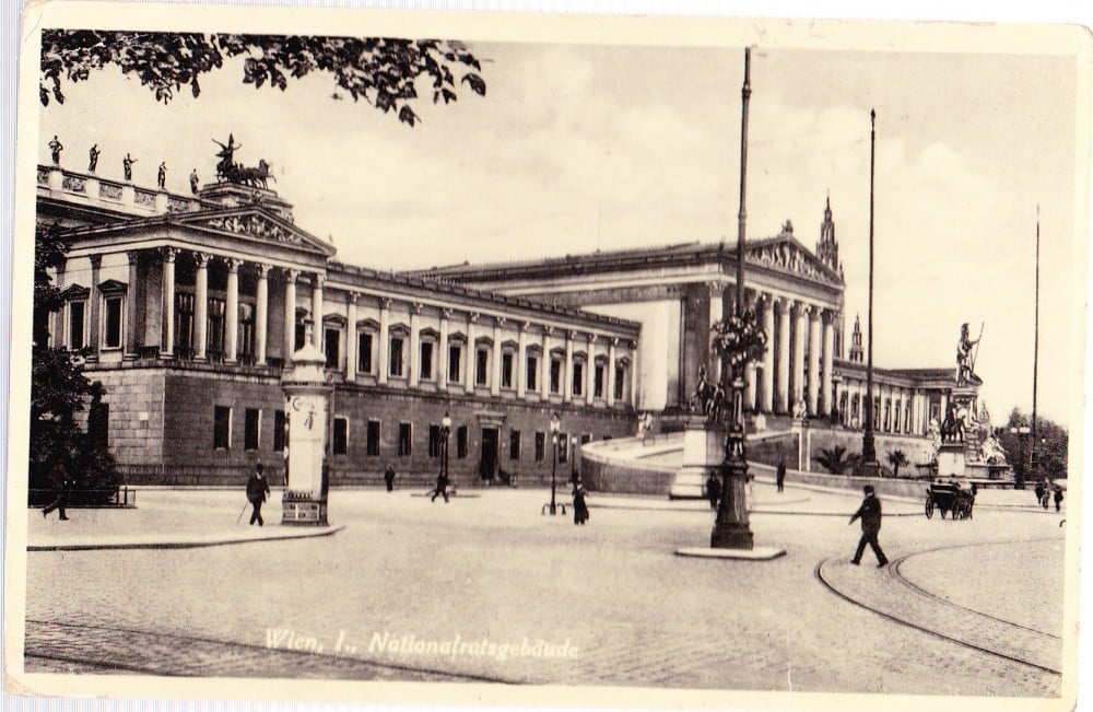 Fotografie: Vedere „Wien — Nationalratsgebäude”, circulată