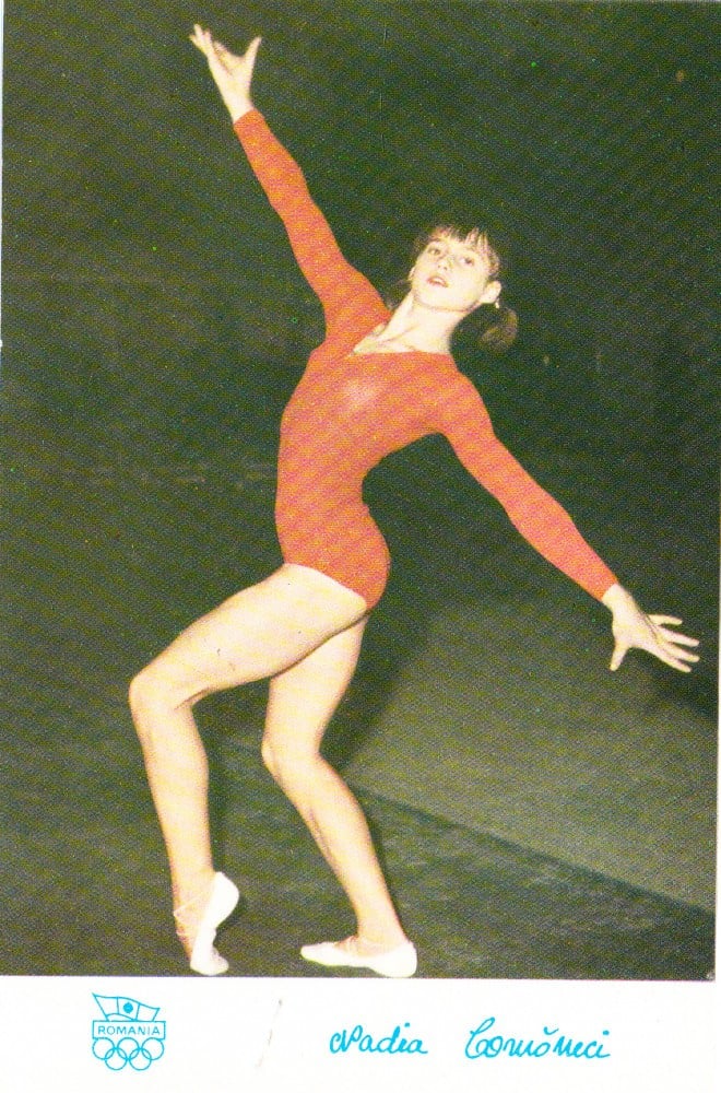 Fotografie: Vedere „Nadia Comăneci, triplă campioană olimpică”, necirculată