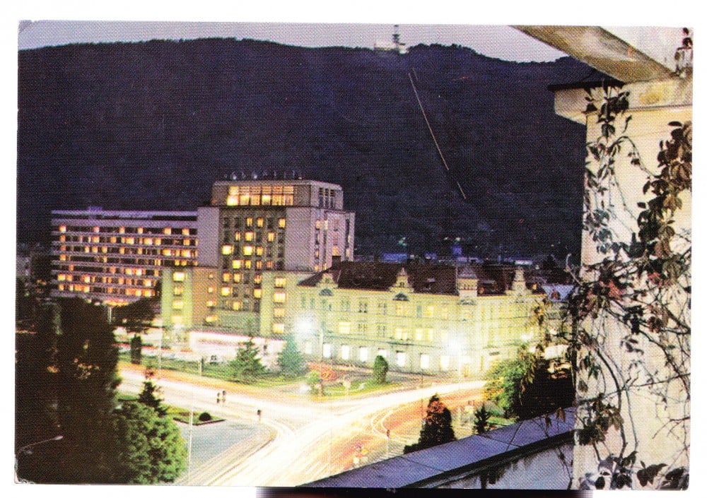 Fotografie: Ilustrată „Brașov — Hotel Carpați”, 1981, circulată