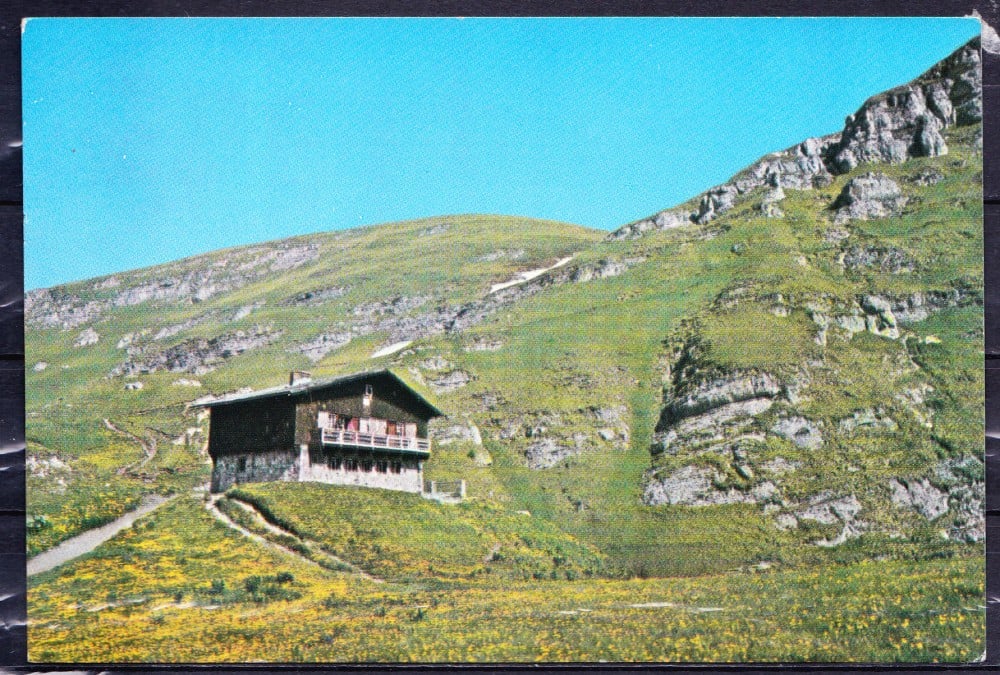 Fotografie: Ilustrată „Munții Bucegi — Cabana Caraiman”, necirculată