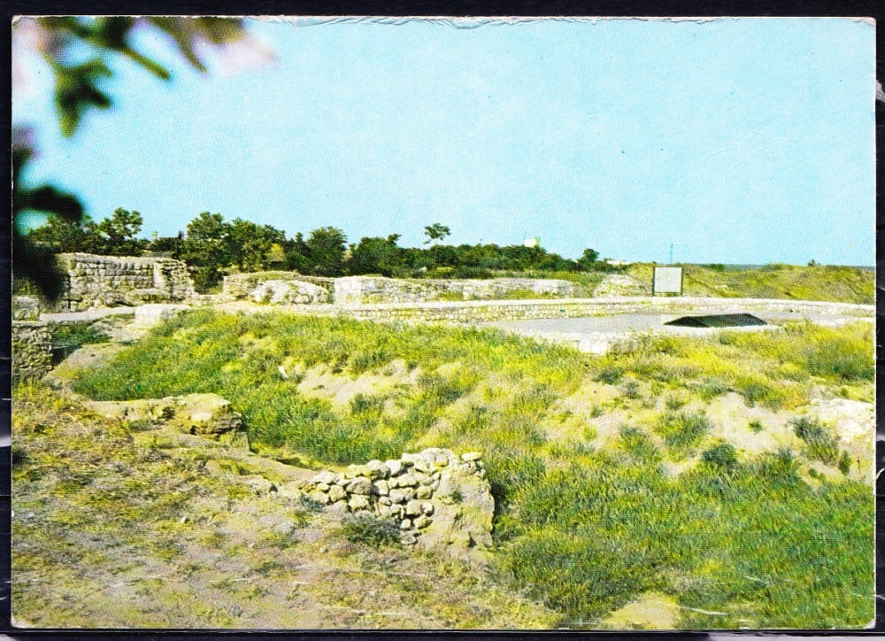 Fotografie: Ilustrată „Corabia (Olt) — Cetatea Sucidava”, 1969, circulată