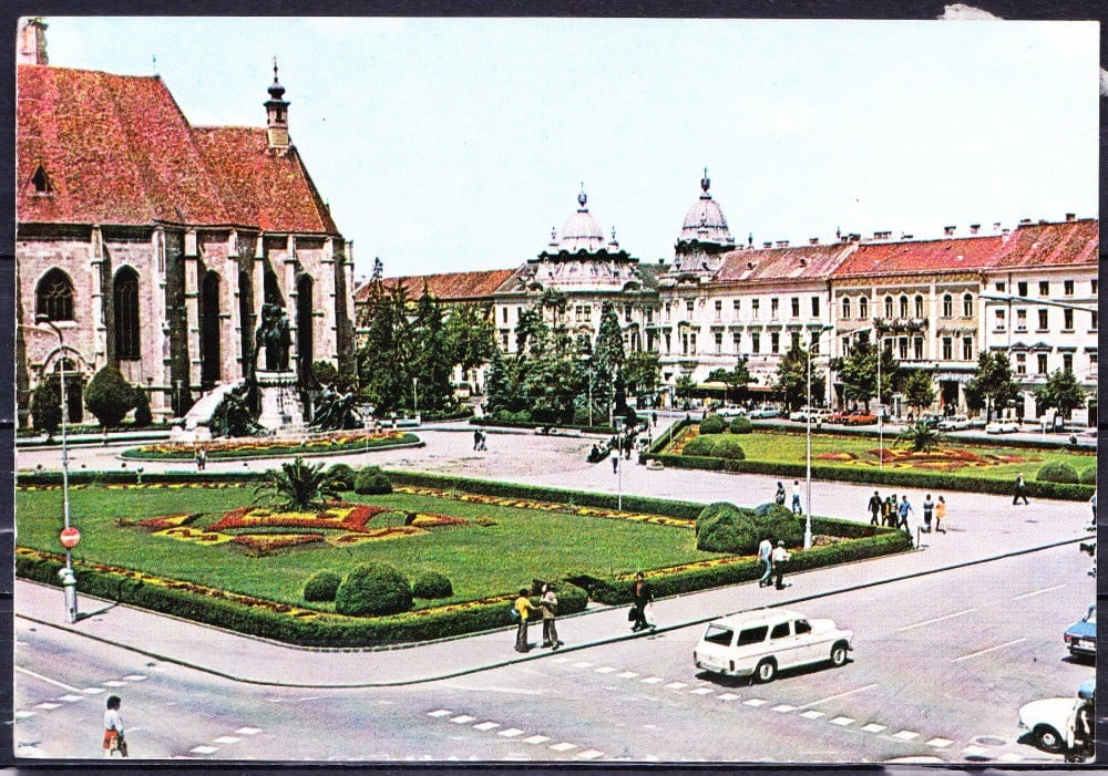 Fotografie: Ilustrată „Cluj-Napoca — Piața Libertății”, 1977, circulată
