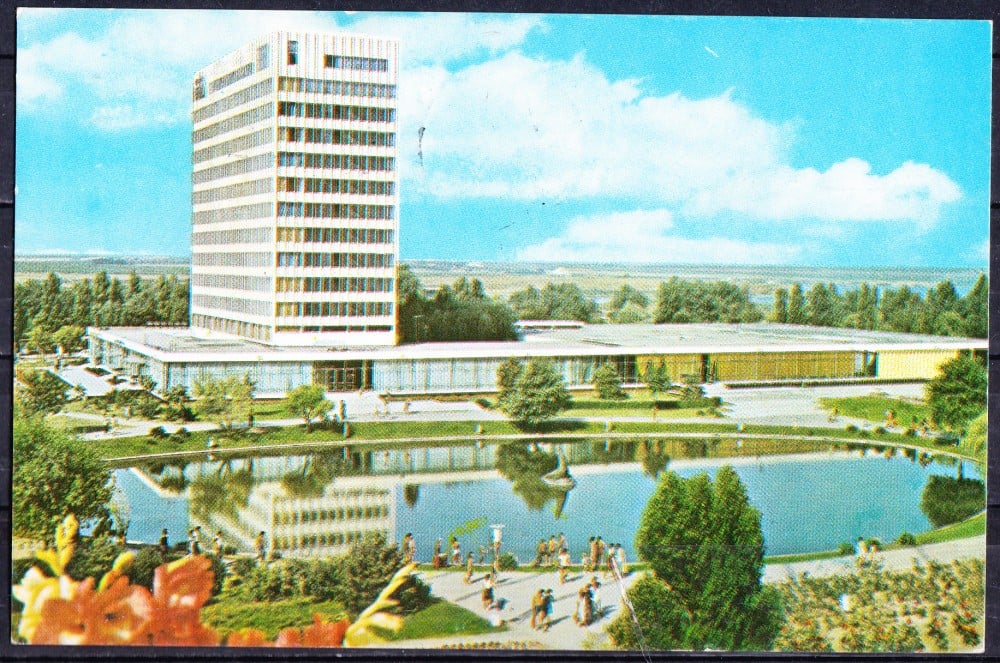 Fotografie: Ilustrată „Mamaia — Hotel Perla”, 1976, circulată