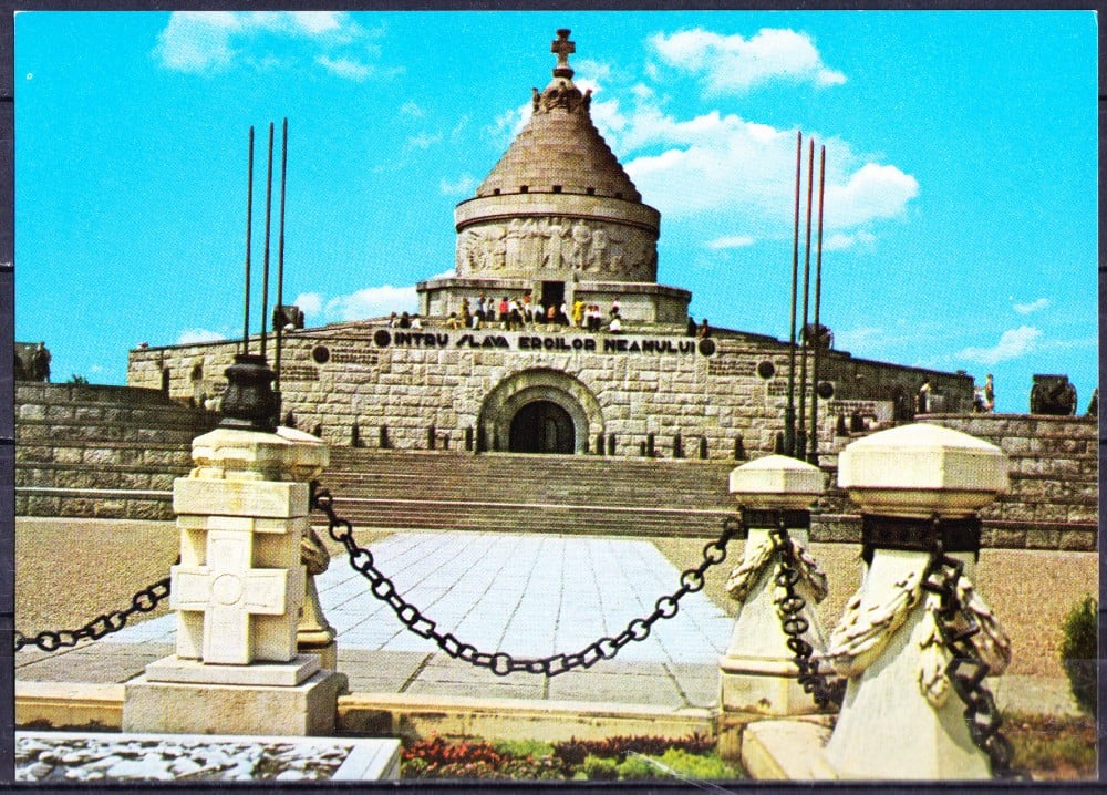 Fotografie: Ilustrată „Mărășești — Mausoleul Eroilor”, necirculată