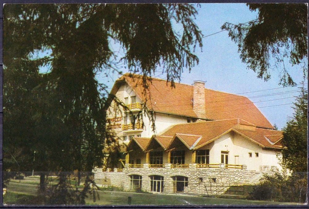 Fotografie: Ilustrată „Hanul Izvorul Mureșului, Harghita”, 1977, circulată