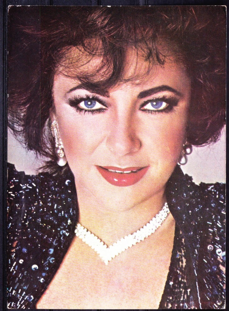 Fotografie: Ilustrată cu Liz Taylor, necirculată