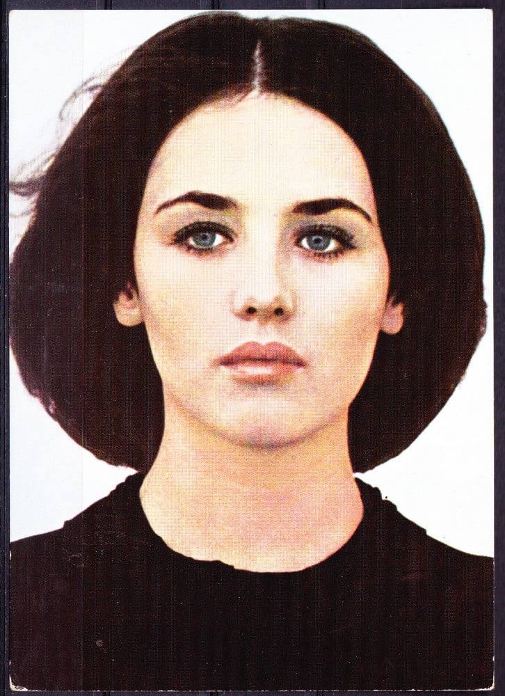 Fotografie: Ilustrată cu Isabelle Adjani, necirculată