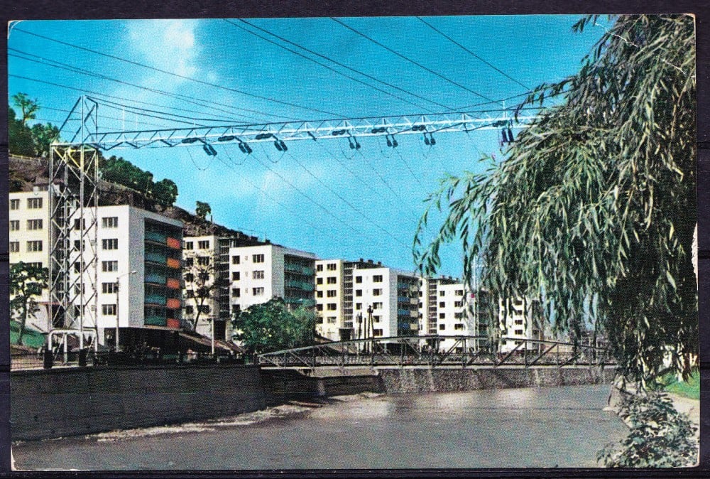 Fotografie: Ilustrată „Cluj — pe malul Someșului”, 1965, circulată
