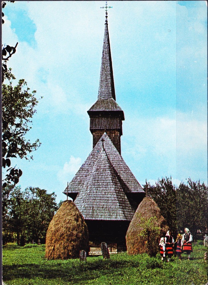 Fotografie: Ilustrată „Maramureș — biserica de lemn din Rozavlea”, necirculată
