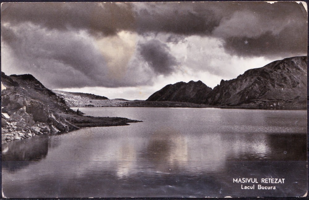 Fotografie: Vedere „Masivul Retezat — Lacul Bucura”, necirculată