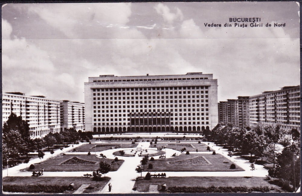 Fotografie: Ilustrată „București — Piața Gării de Nord”, 1964, circulată