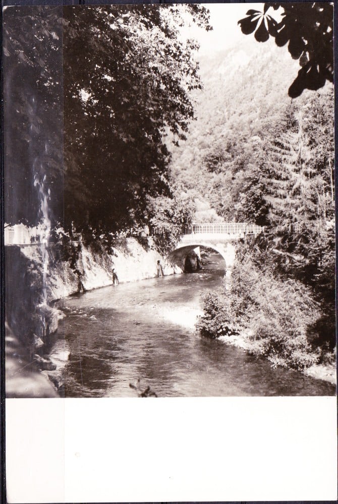 Fotografie: Ilustrată „Băile Herculane — Valea Cernei”, necirculată