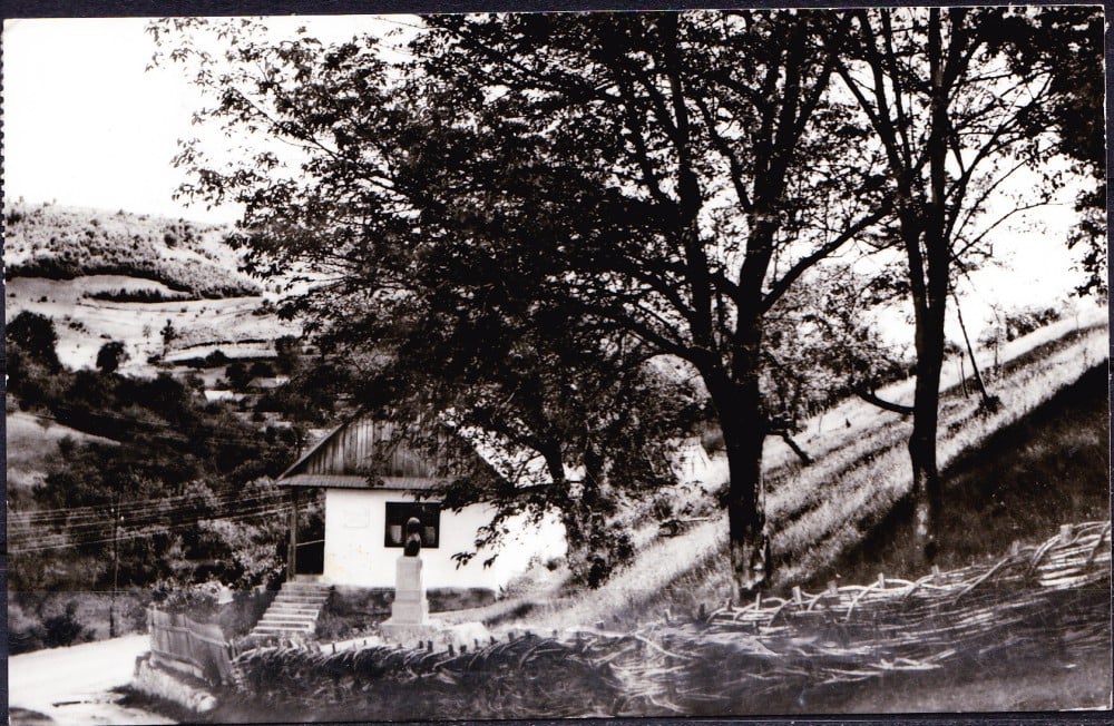 Fotografie: Ilustrată „Năsăud — Casa memorială L. Rebreanu”, 1967, circulată