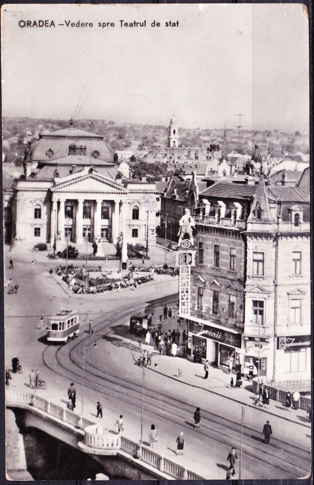Fotografie: Ilustrată „Oradea — vedere spre Teatrul de Stat”, circulată (II)