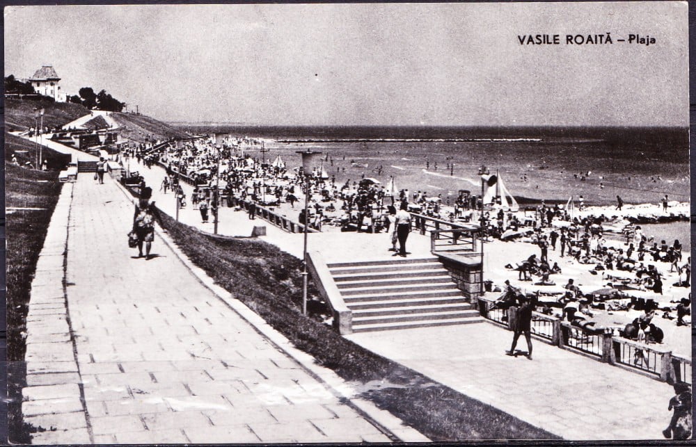 Fotografie: Ilustrată „Vasile Roaită — plaja”, 1962, circulată