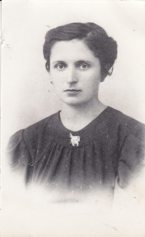 Fotografie: Fotografie cu o tânără, 1939, 1939