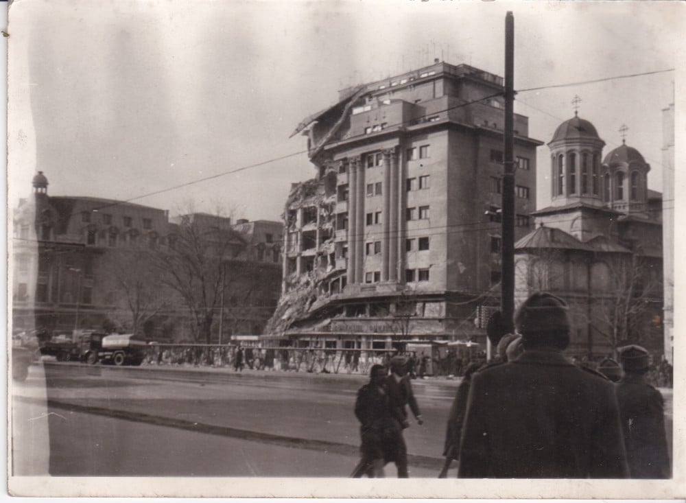Fotografie: Fotografie originală — cutremurul din 4 martie 1977, București, Restaurantul Dunărea