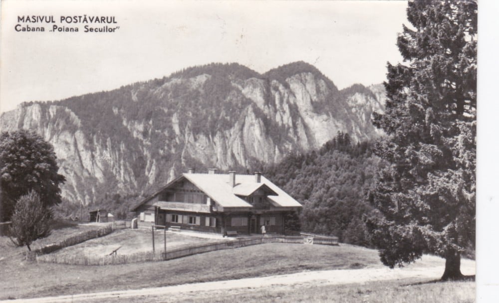 Fotografie: Ilustrată „Masivul Postăvarul — Cabana Poiana Secuilor”, 1959