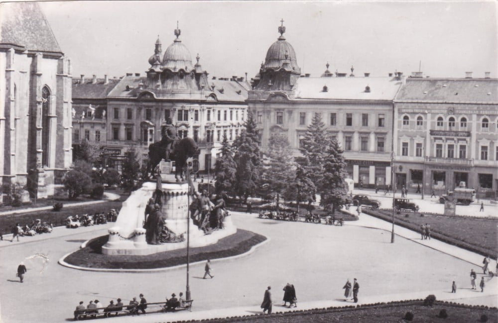 Fotografie: Ilustrată „Cluj — Piața Libertății”