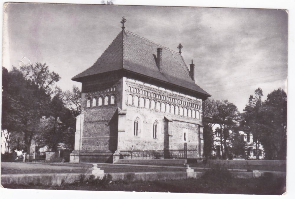 Fotografie: Ilustrată „Piatra Neamț — Biserica lui Ștefan cel Mare”, 1957