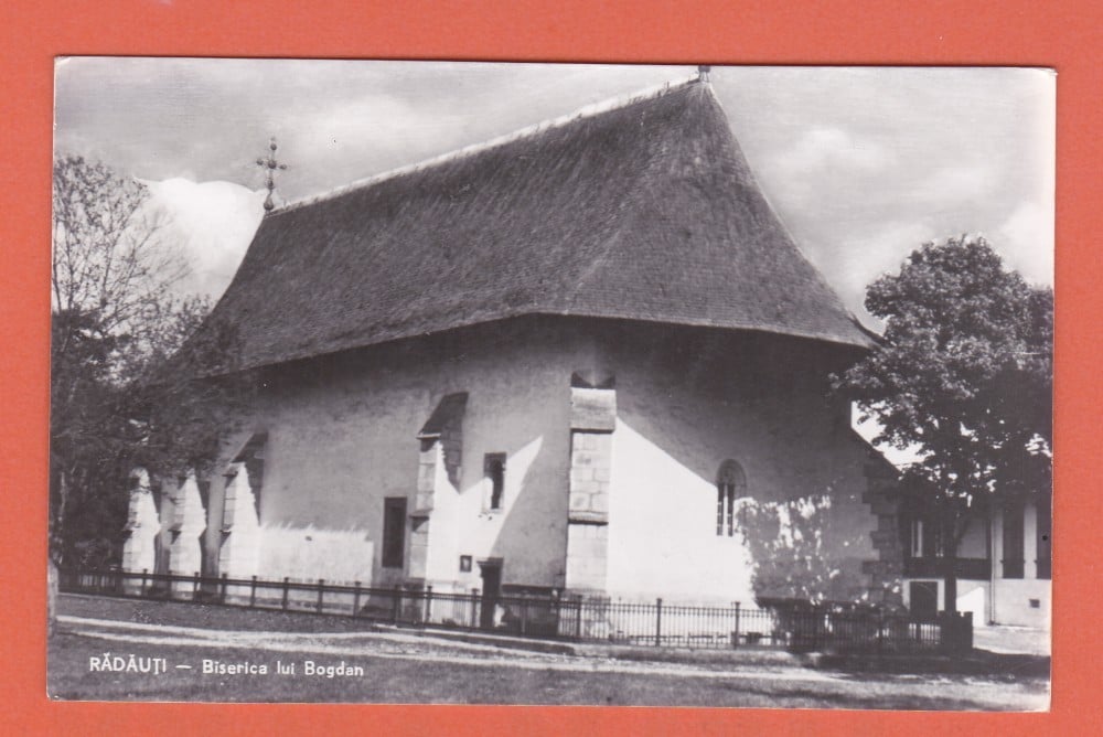 Fotografie: Carte poștală „Rădăuți — Biserica lui Bogdan”, circulată în 1960
