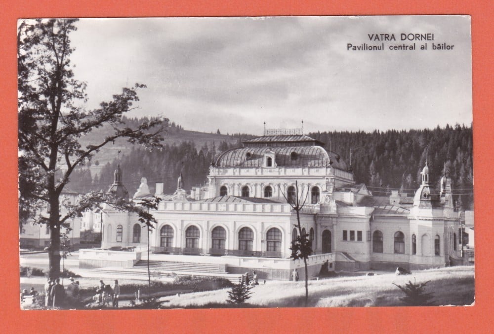 Fotografie: Carte poștală „Vatra Dornei — Pavilionul central al băilor”, 1962