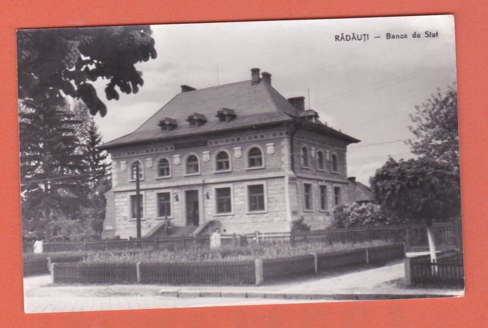 Fotografie: Carte poștală „Rădăuți — Banca de Stat”