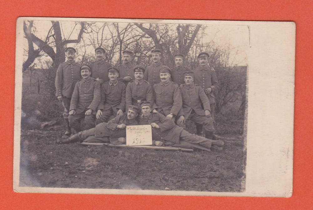 Fotografie: Fotografie cu militari pe front, 1916, Regimentul 19 de rezervă, circulată