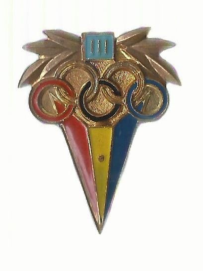 Fotografie: Insignă „România olimpică”, clasa a III-a