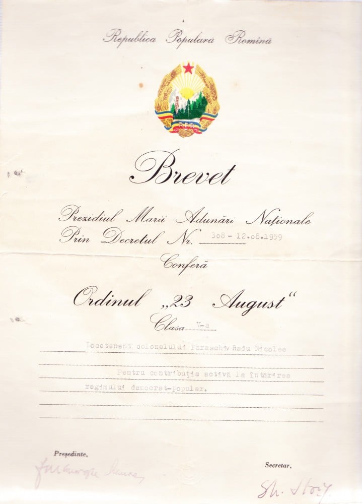 Fotografie: Brevet al Ordinului „23 August”, clasa a V-a, 1959