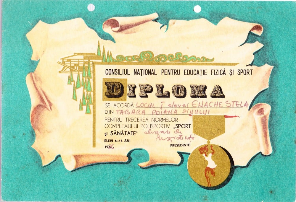 Fotografie: Diplomă de pionier pentru complexul „Sport și sănătate”, tabăra Poiana Pinului, 1976