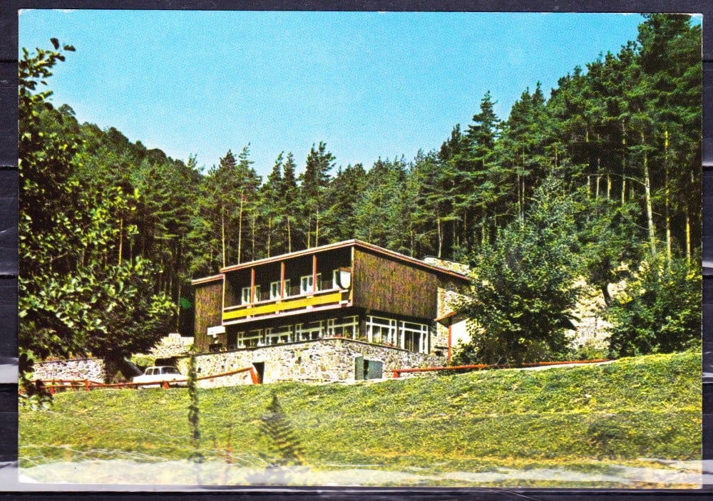 Fotografie: Ilustrată „Sibiu — Cabana Curmătura Știnii”, 1977, circulată