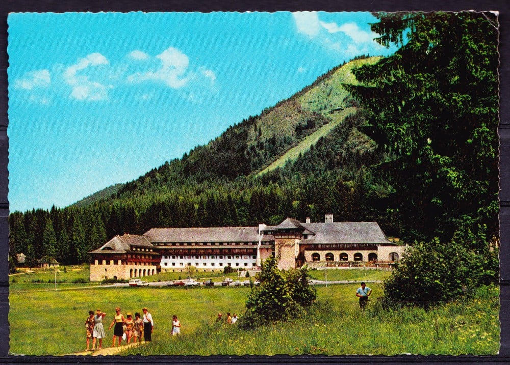 Fotografie: Ilustrată „Poiana Brașov — Hotel Sport”, necirculată