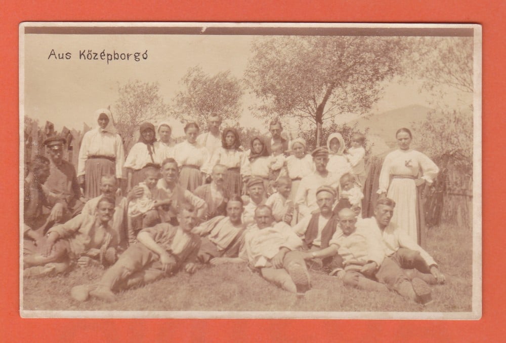 Fotografie: Ilustrată-fotografie „Aus Középborgó — Mijlocenii Bârgăului”, necirculată