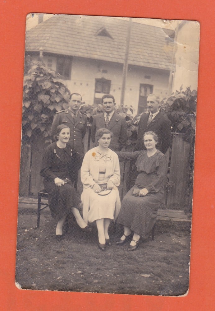 Fotografie: Fotografie interbelică, Putna, Bucovina, 1936 — oficiali și militari, 1936