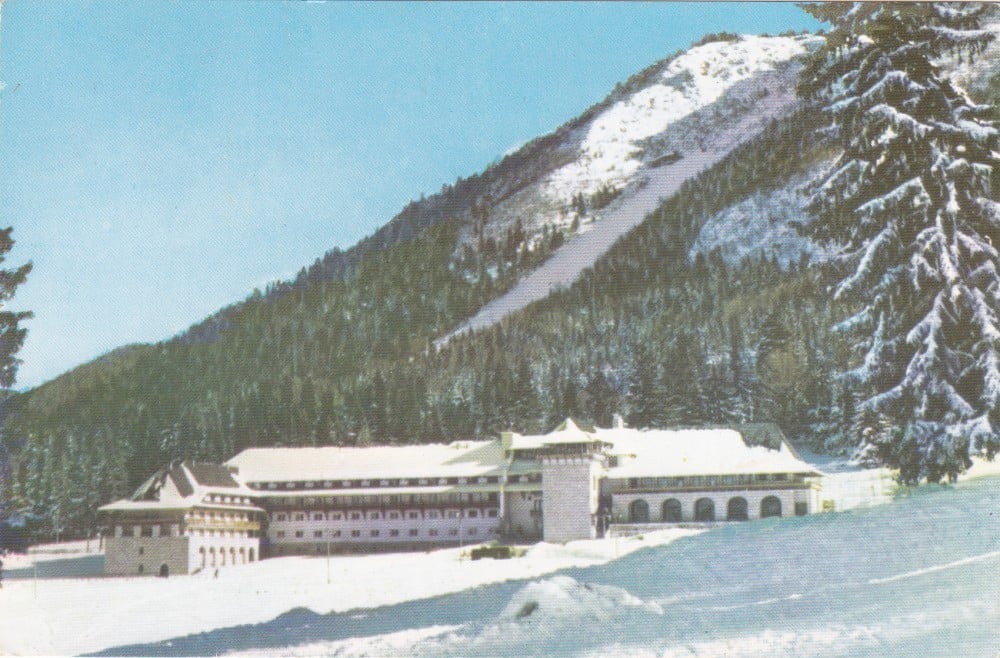 Fotografie: Ilustrată „Poiana Brașov — Hotelul Sportiv”