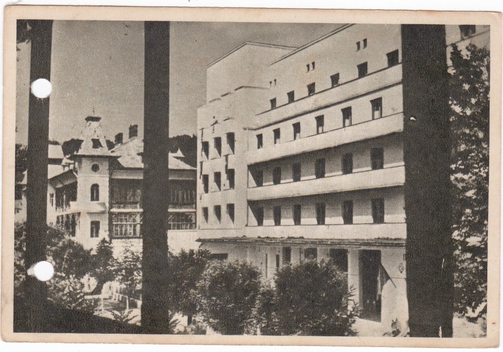 Fotografie: Ilustrată „Govora — Pavilionul Ministerului Sănătății”, 1954