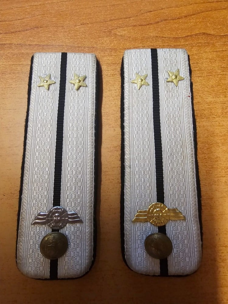 Fotografie: Grade militare de locotenent, radiolocație, R.S.R. (pereche, pentru veston)